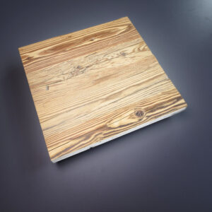 3 Plis VIeux Bois Taillé à la hache